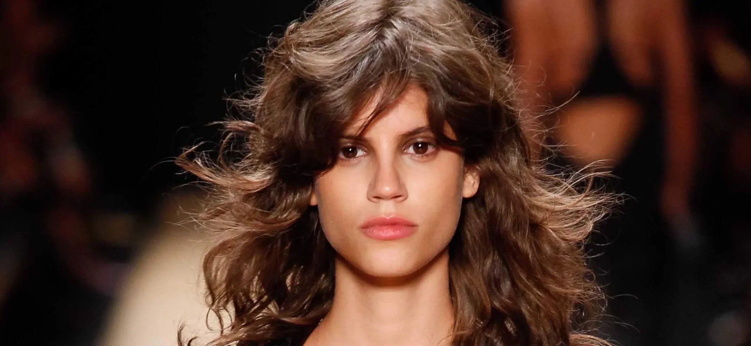Medium hair made easy: Your go-to resource for care, cuts, and confidence