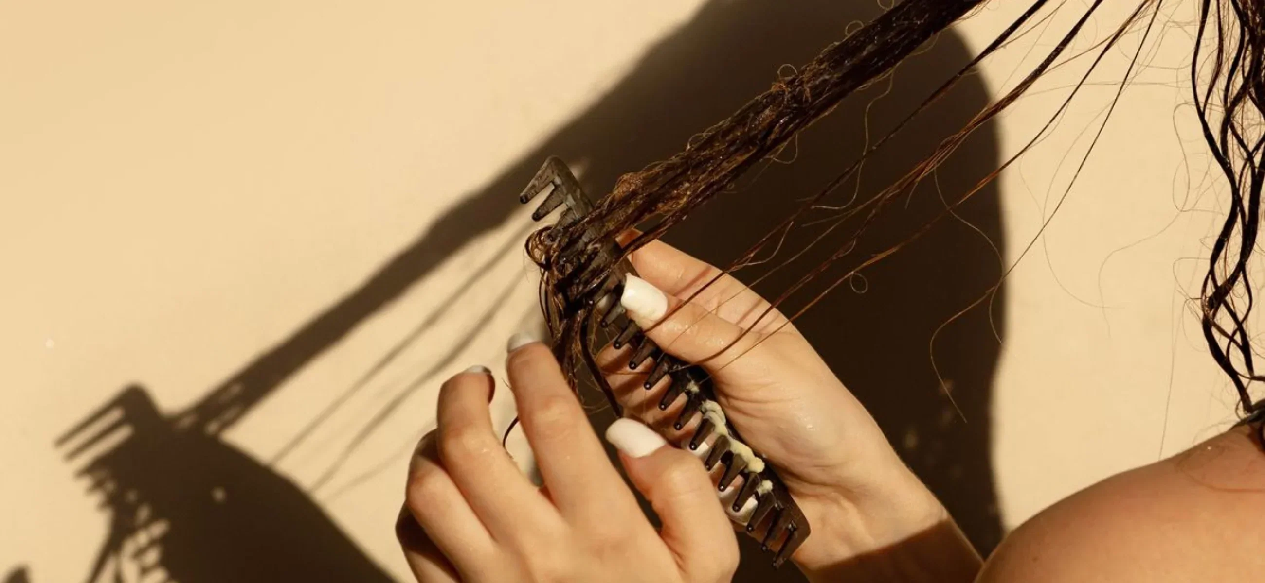 7 proven ways to remove hair tangles quickly & easily