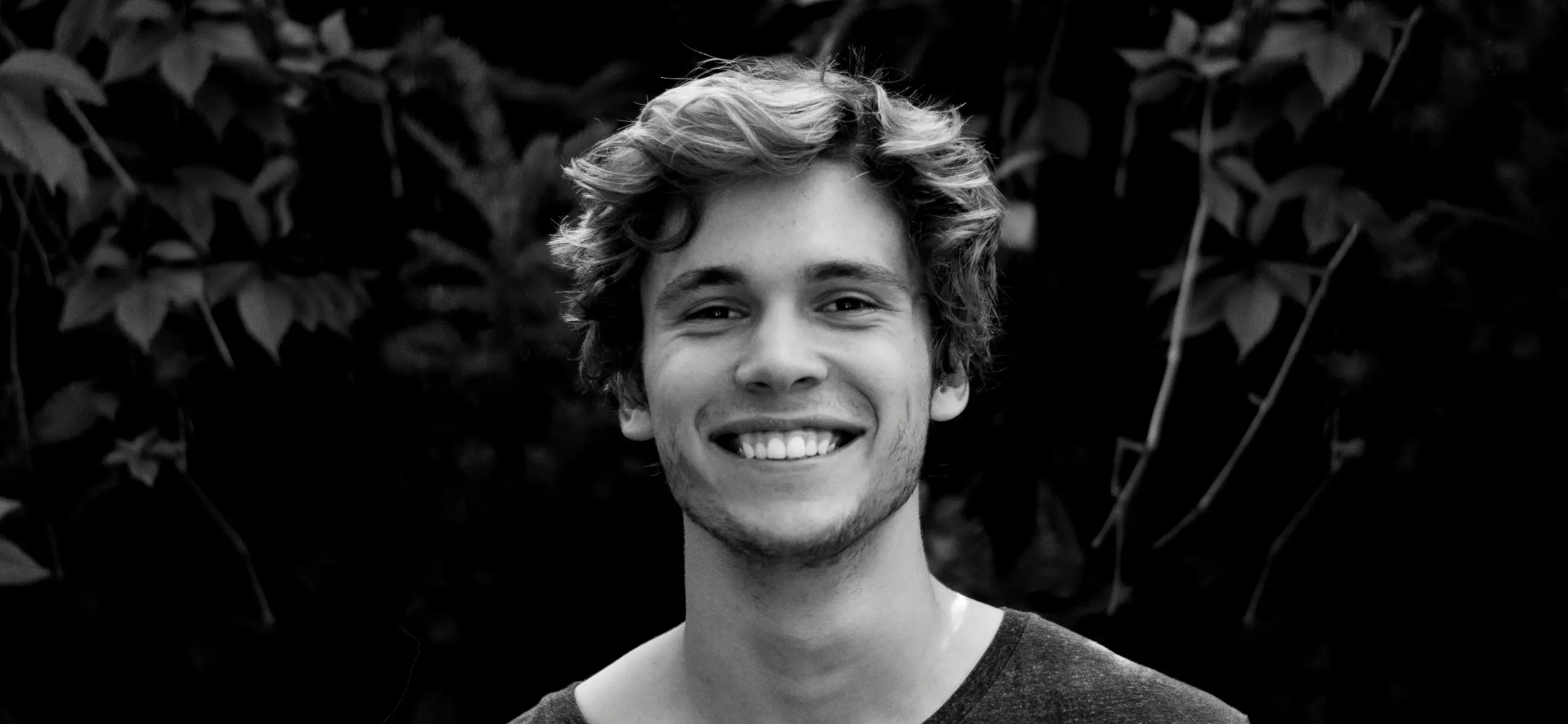 Interproximal cavities - How to prevent and treat a cavity between back teeth?