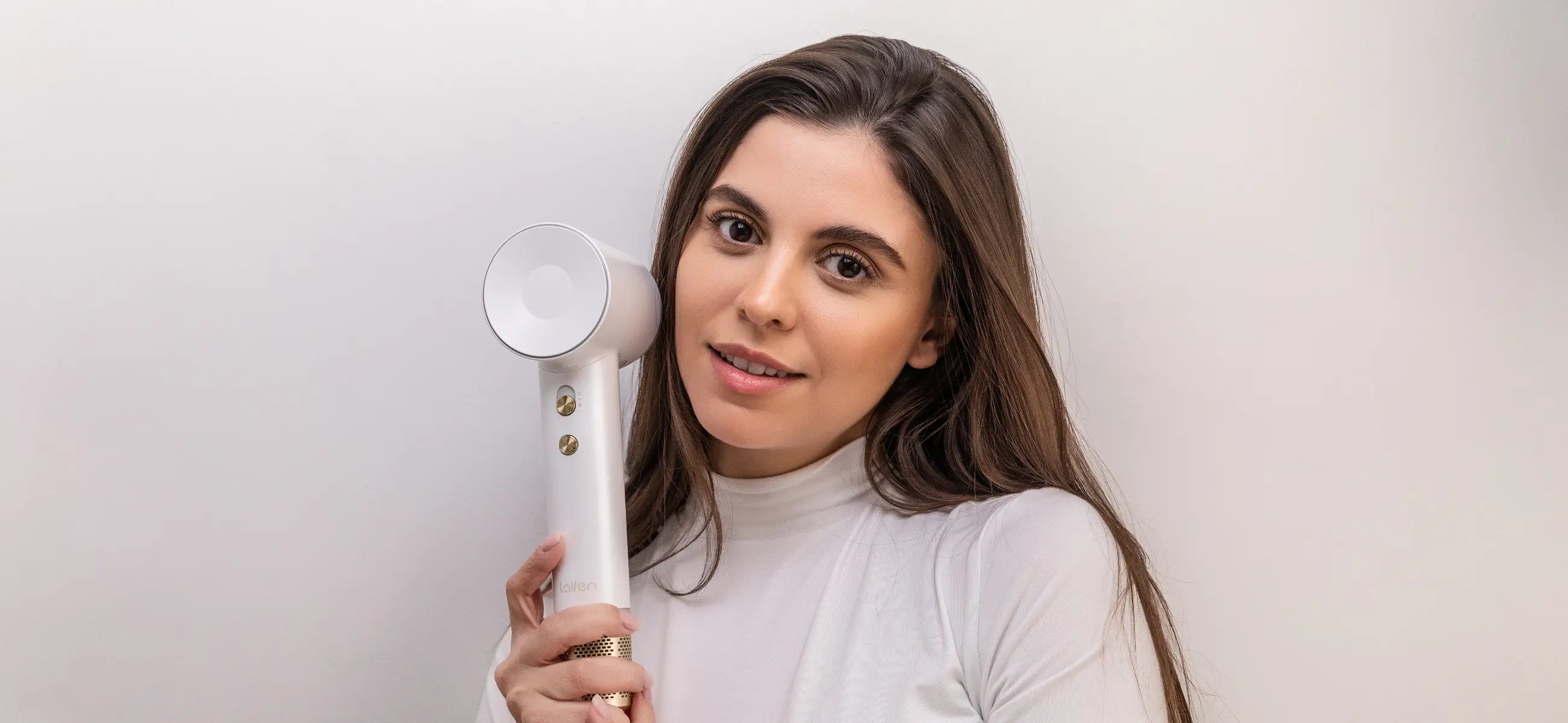 How to blow dry hair for volume? Follow the best step-by-step guide