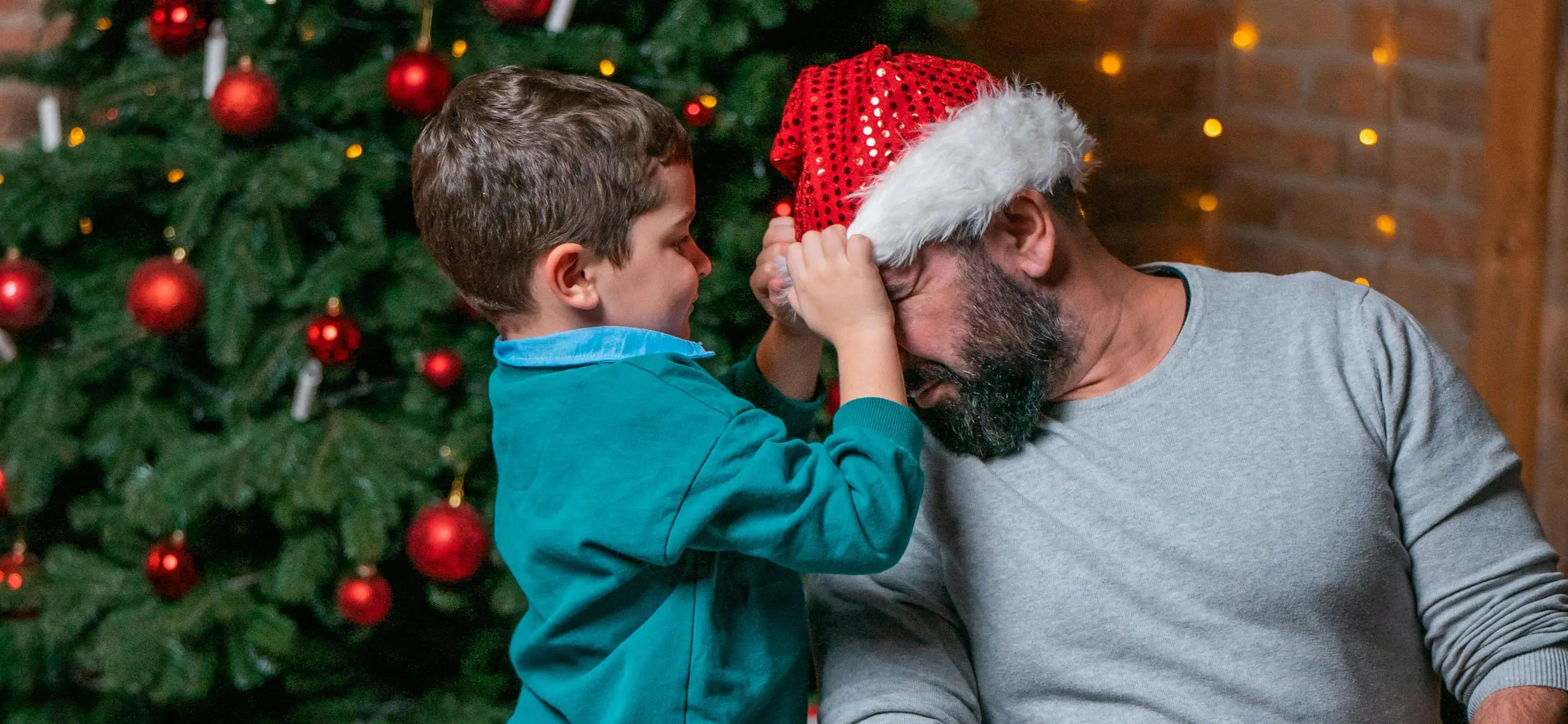 Top 8 Christmas gifts to make dad smile big this year