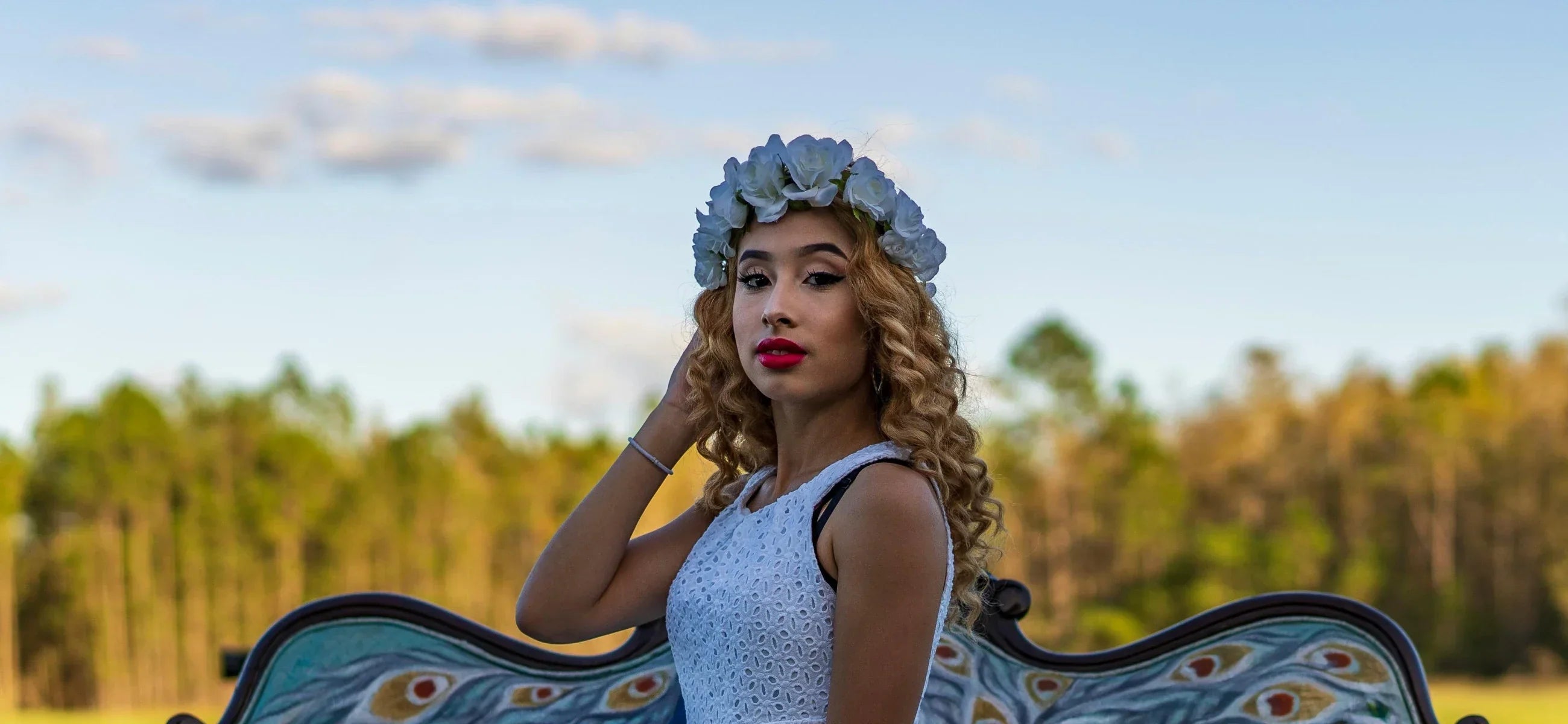 Top 10 best curly bob haircuts that convinces you to go short hair