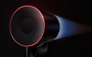 How hot does a hair dryer get