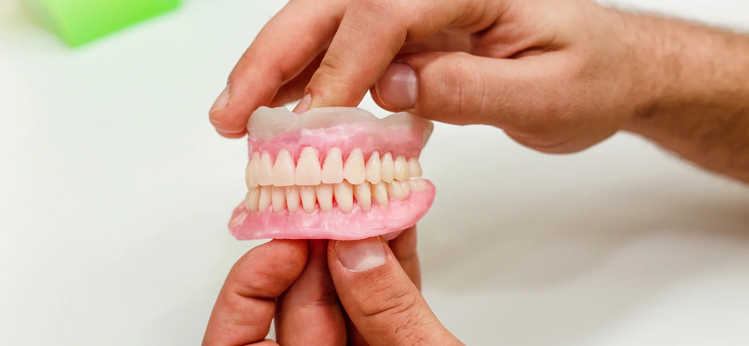How to remove denture adhesive from your mouth