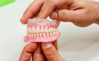 How to properly remove denture adhesive from your mouth
