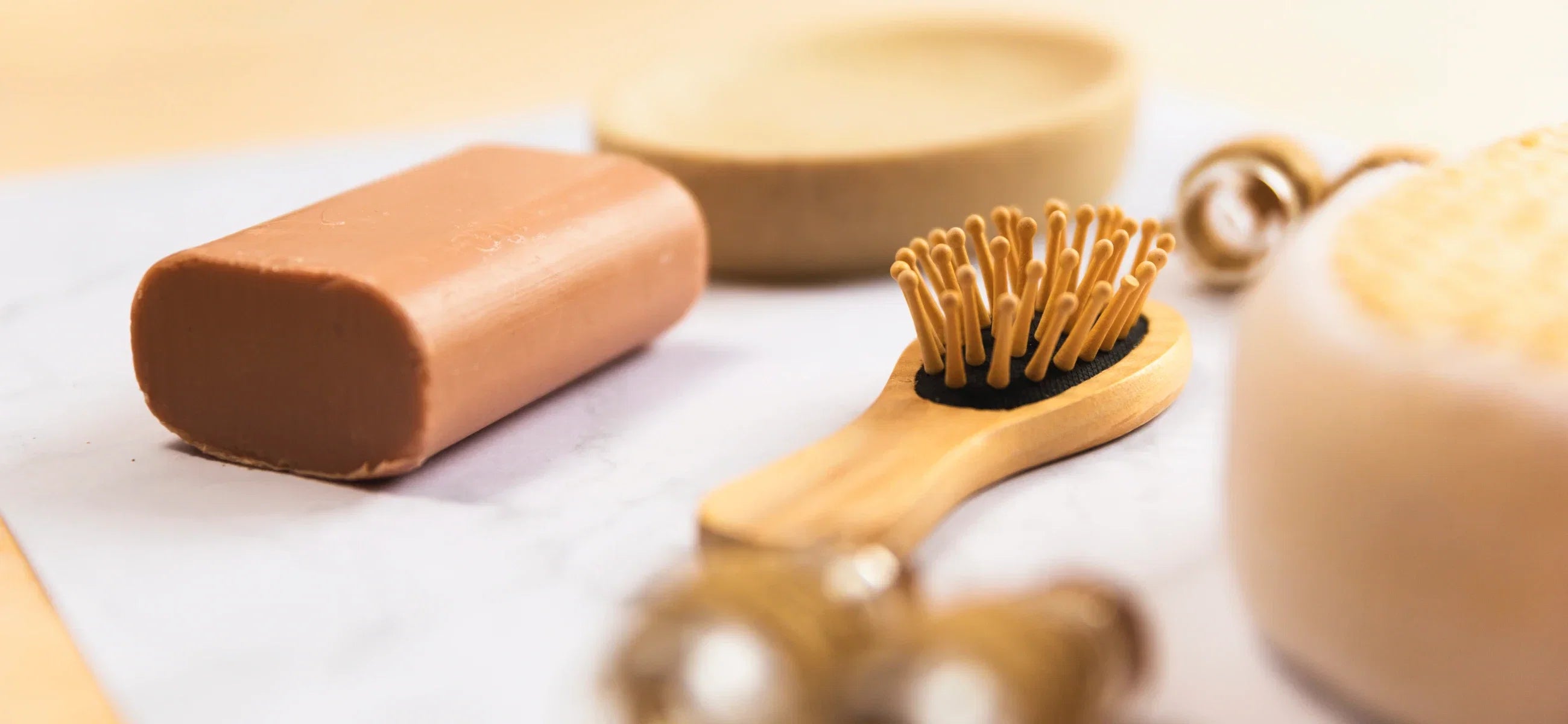 How to choose a travel blow dryer brush: Top dual-voltage picks