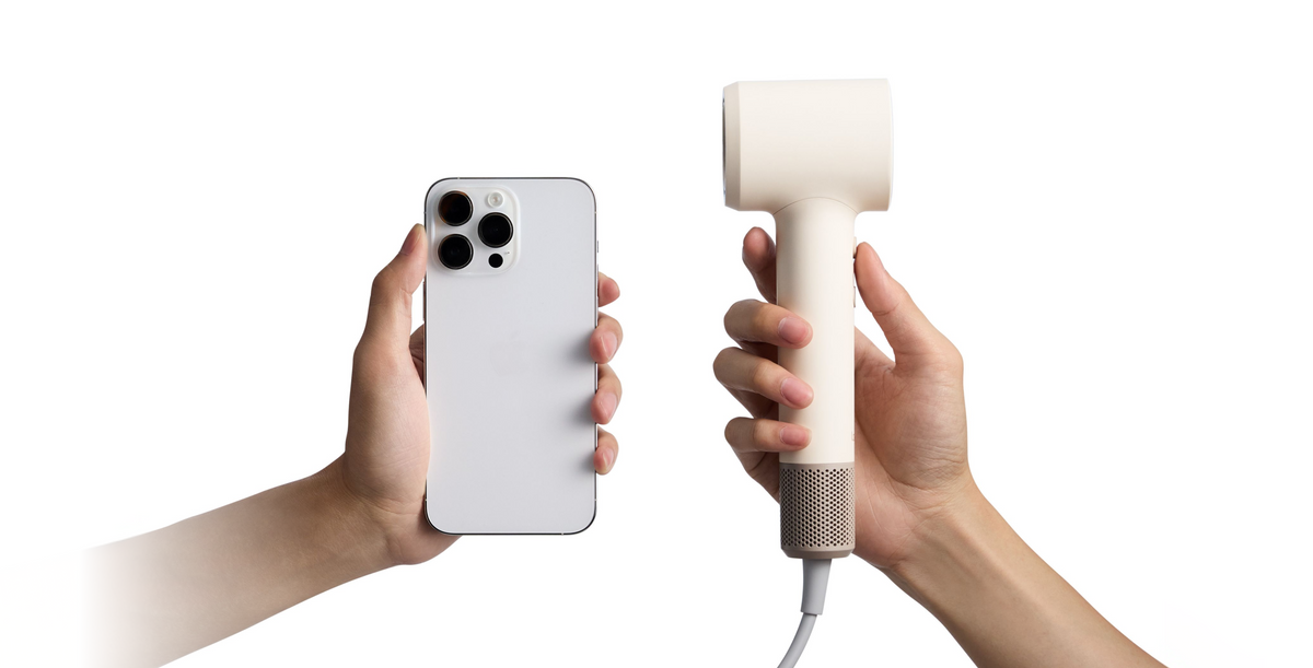 Palm-Sized Compact
