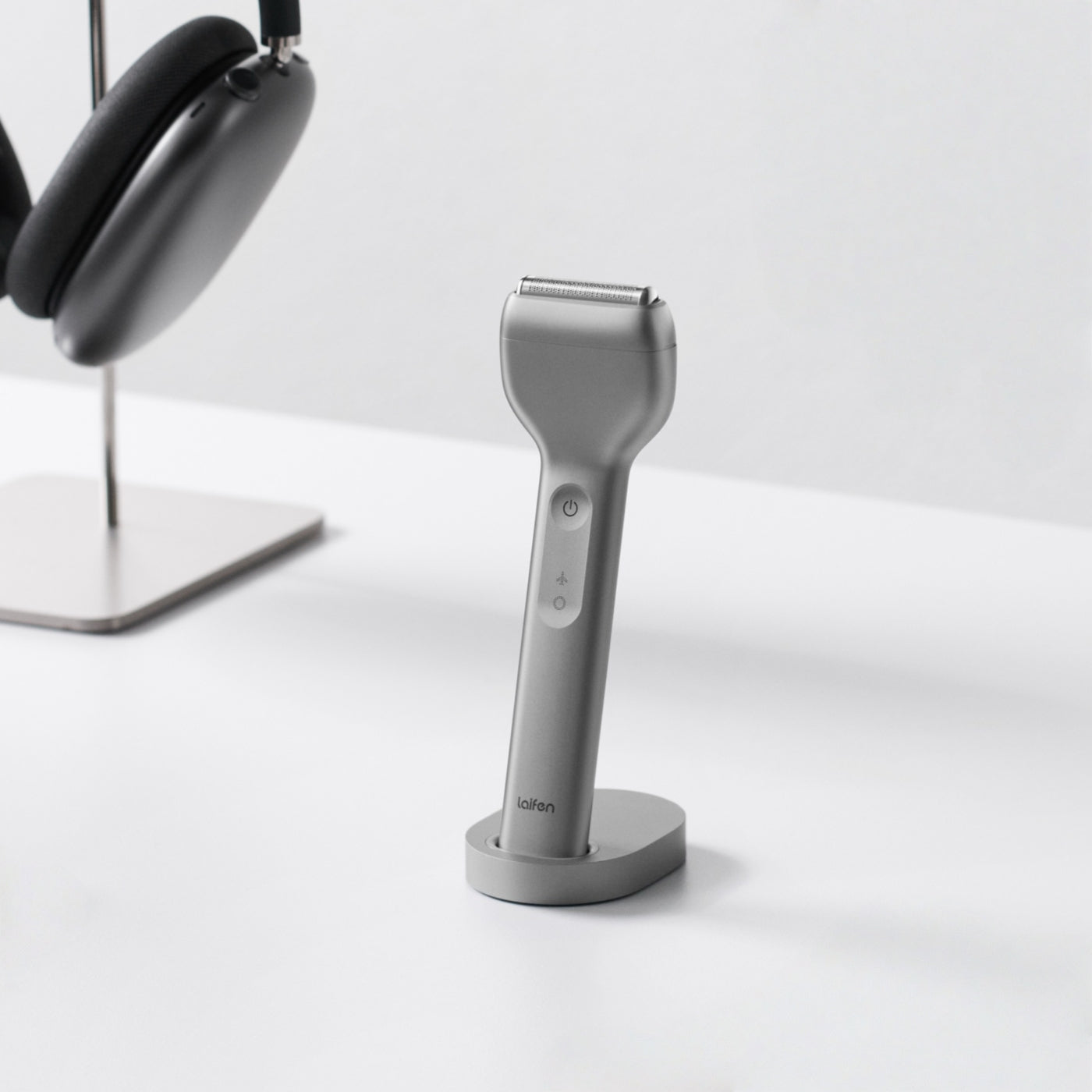Laifen T1 Pro stubble edition, shaver stand, grey color